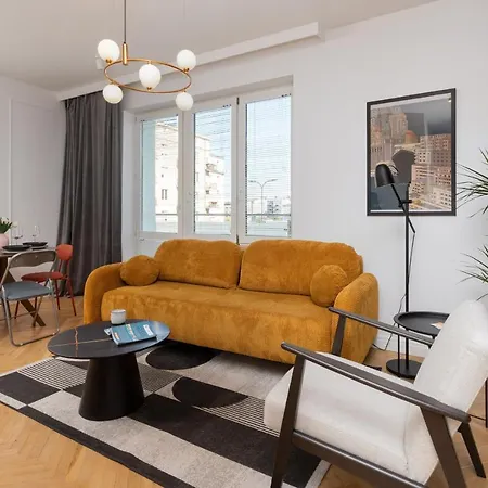 With Balcony Downtown By Renters Апартаменты *